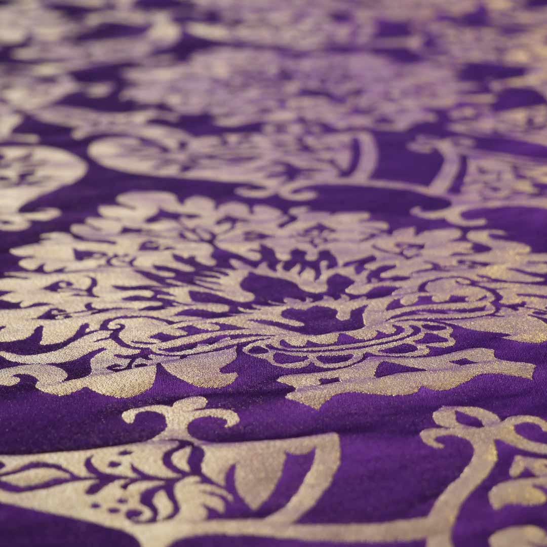 Gothic Purple/Gilt silk - Watts & Co. (International)