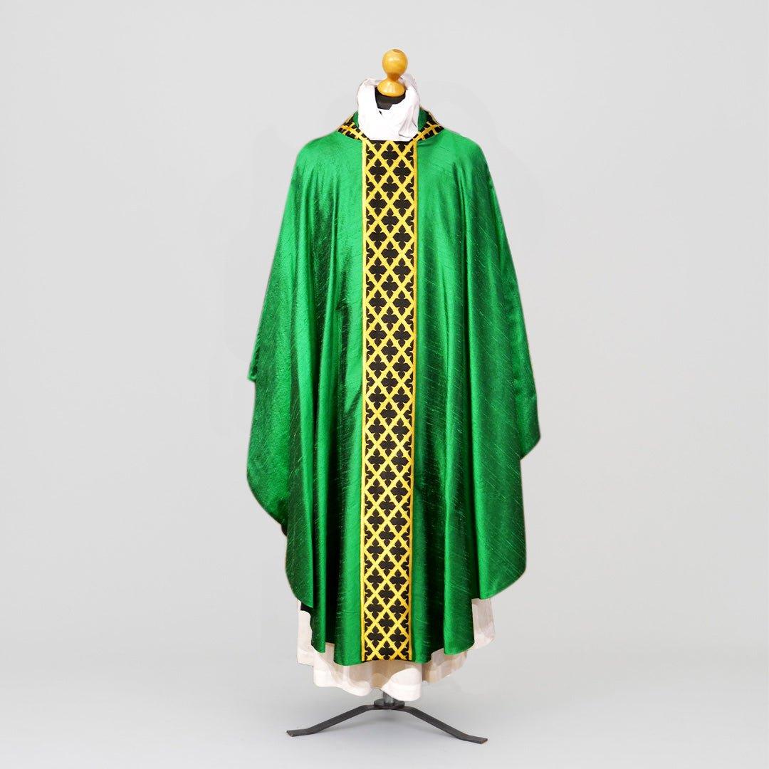 Gothic Trellis Chasuble & Stole in Green Orissa Silk - Watts & Co.
