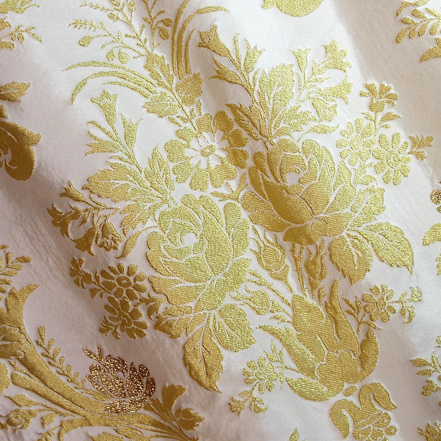 Goya Damask - White & Gold - Watts & Co. (international)