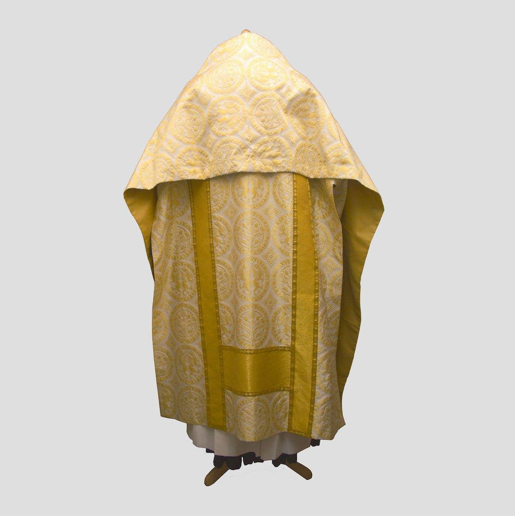Humeral Veil in White Gold Chalcedon - Watts & Co.