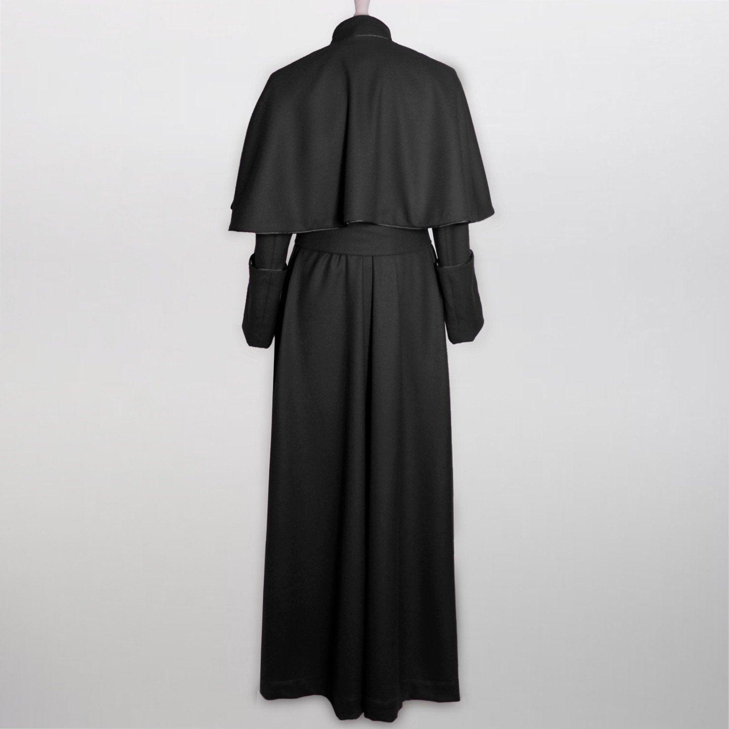 Made to Measure Minister Soutane - Watts & Co. (international)