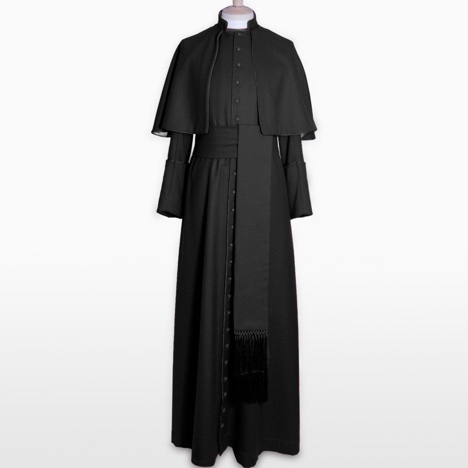 Made to Measure Minister Soutane - Watts & Co. (international)