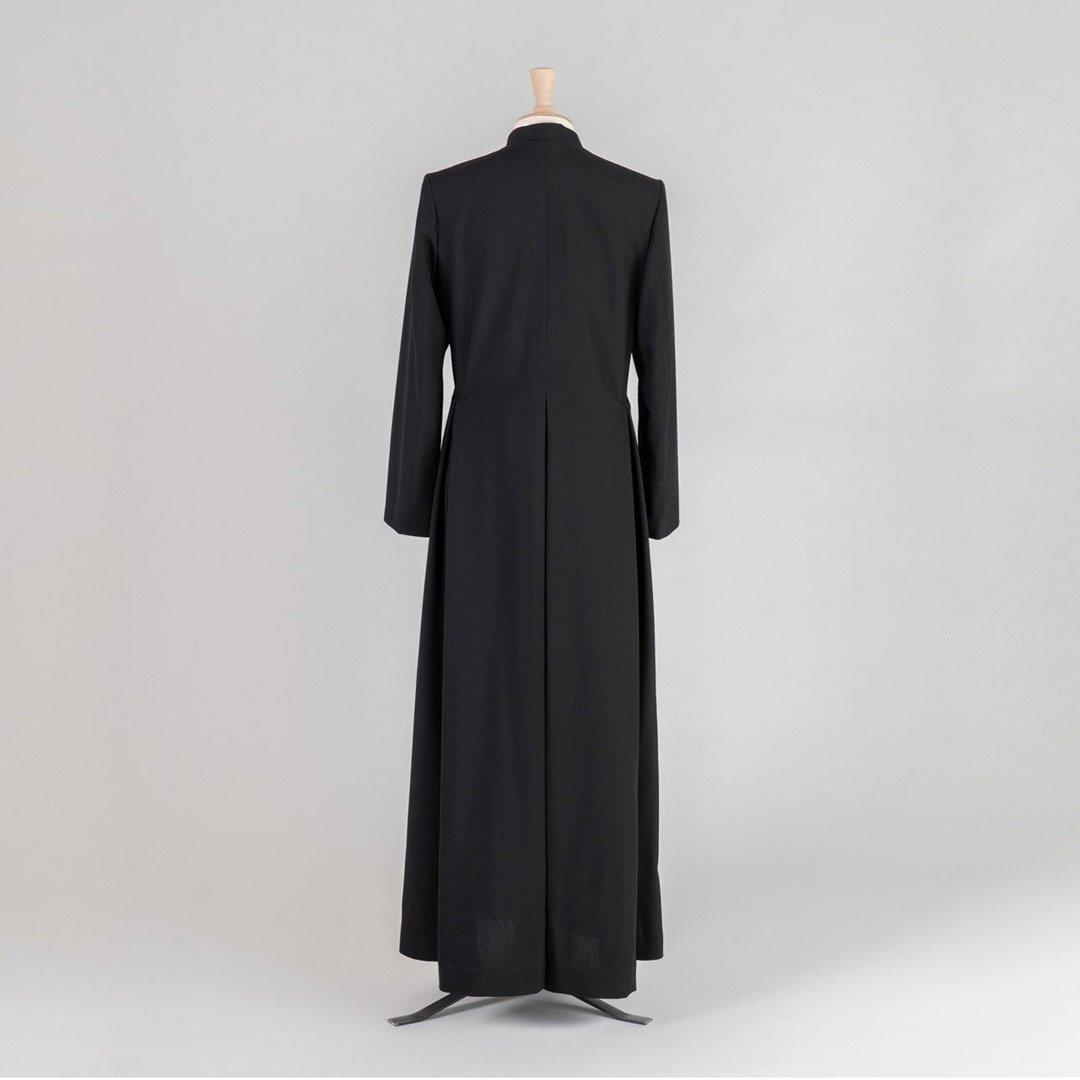 Men's Single-Breasted Cassock in Medium Weight Pure Wool - Watts & Co.