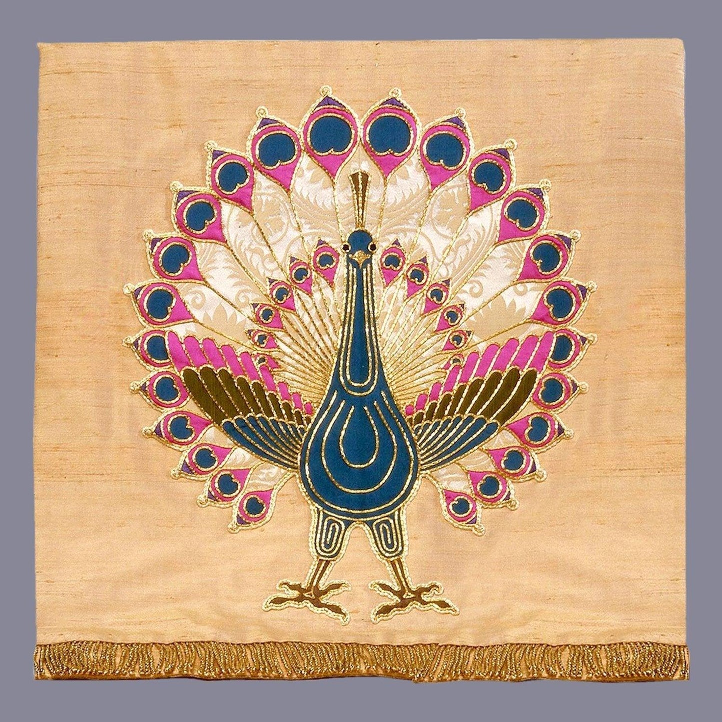 Peacock pulpit fall - Watts & Co. (international)