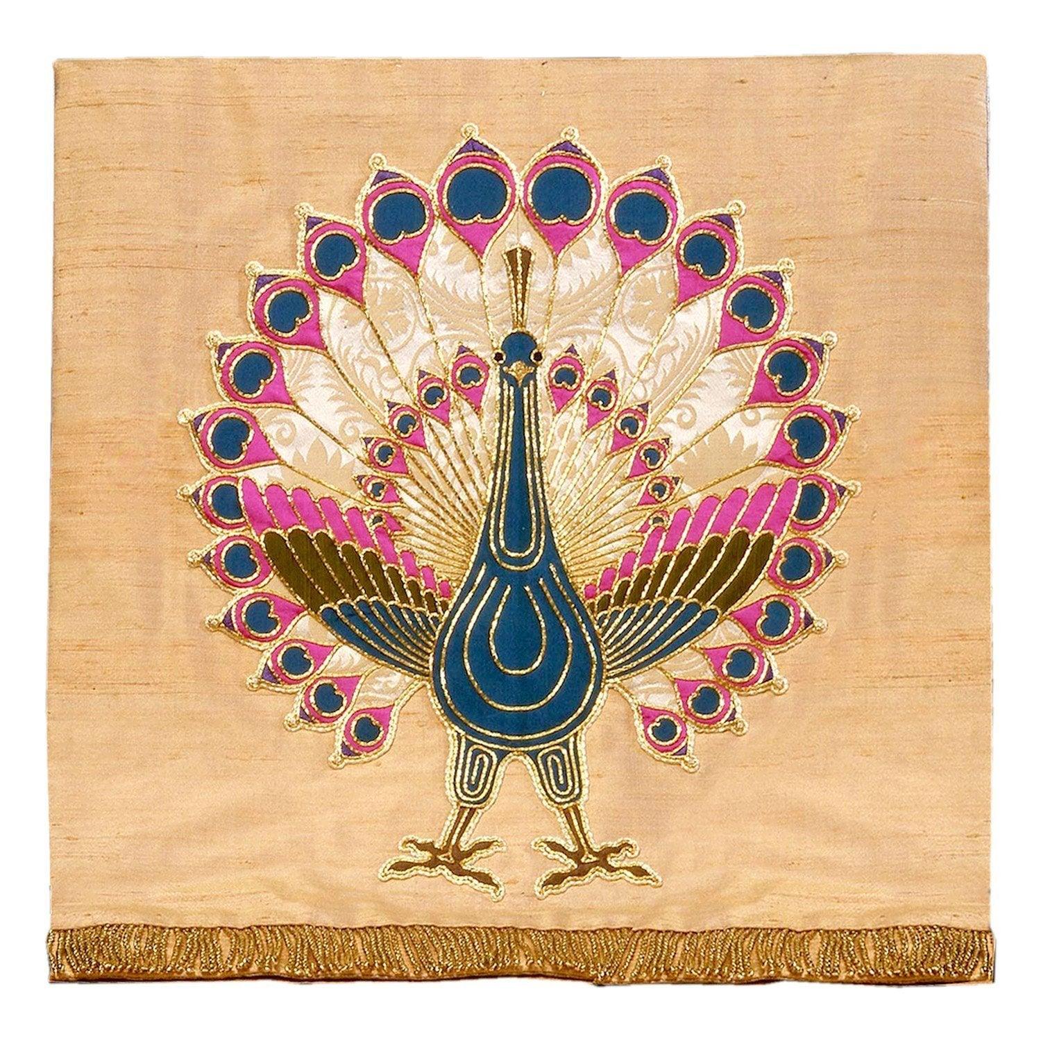 Peacock pulpit fall - Watts & Co. (international)