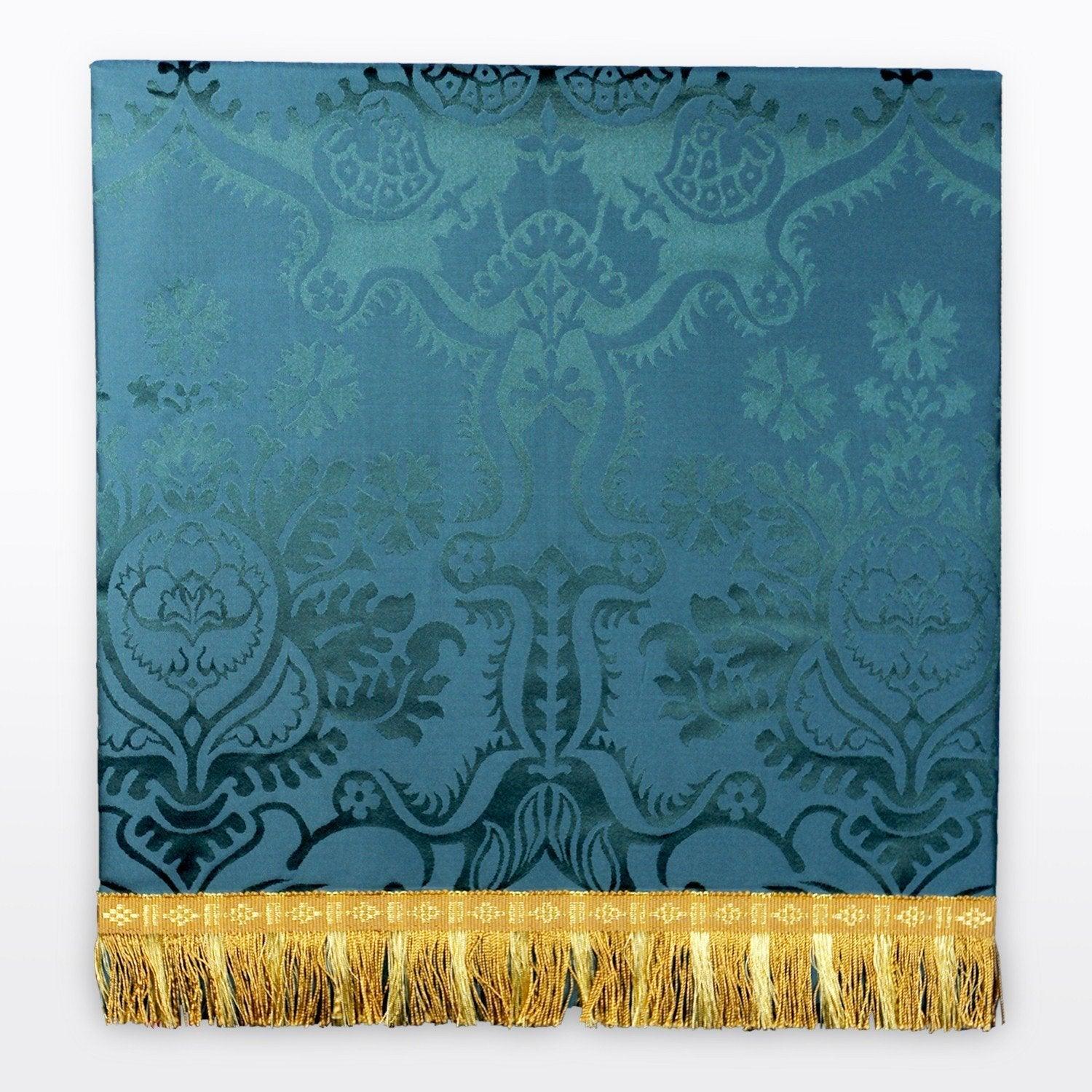 Pulpit Fall in Bellini Green - Watts & Co. (international)