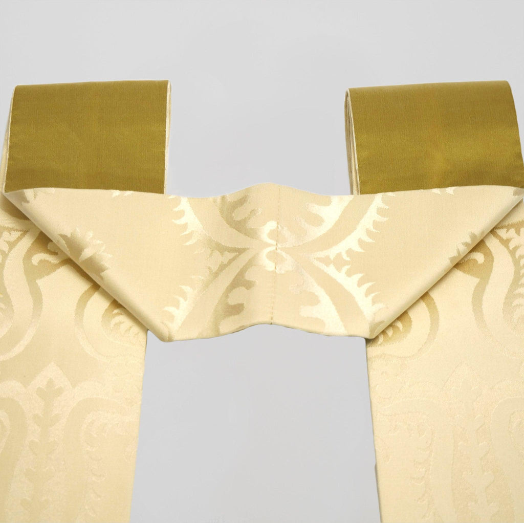 Roman Stole in Cream 'Comper Cathedral' with Outline Orphreys - Watts & Co.