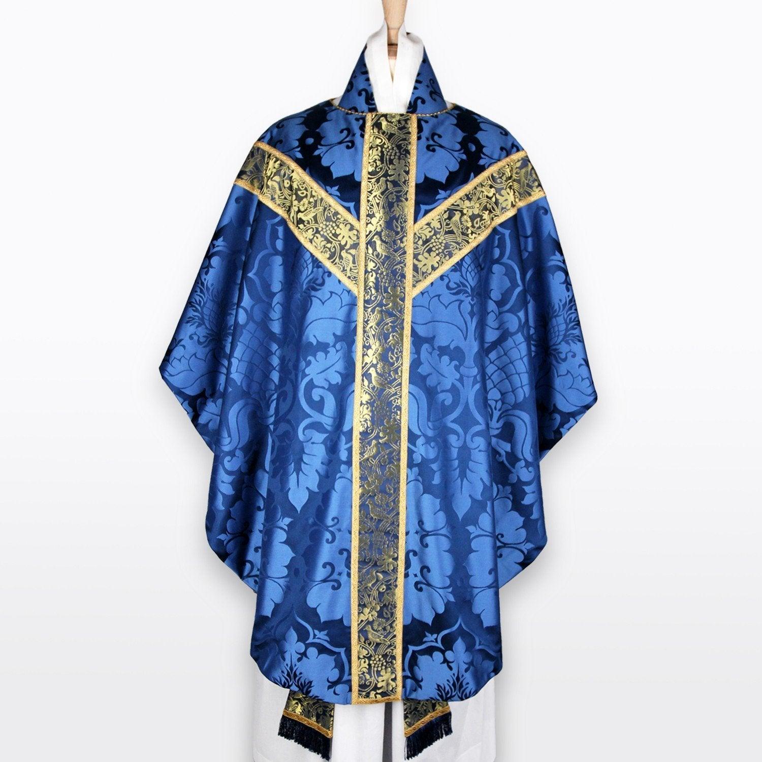 Semi-Gothic Chasuble in Blue Bellini - Watts & Co. (international)