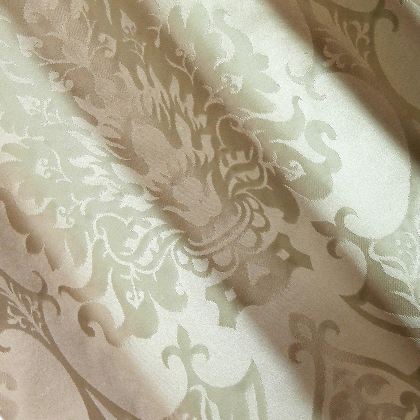 Semi-Gothic Chasuble in Cream Gothic - Watts & Co. (international)