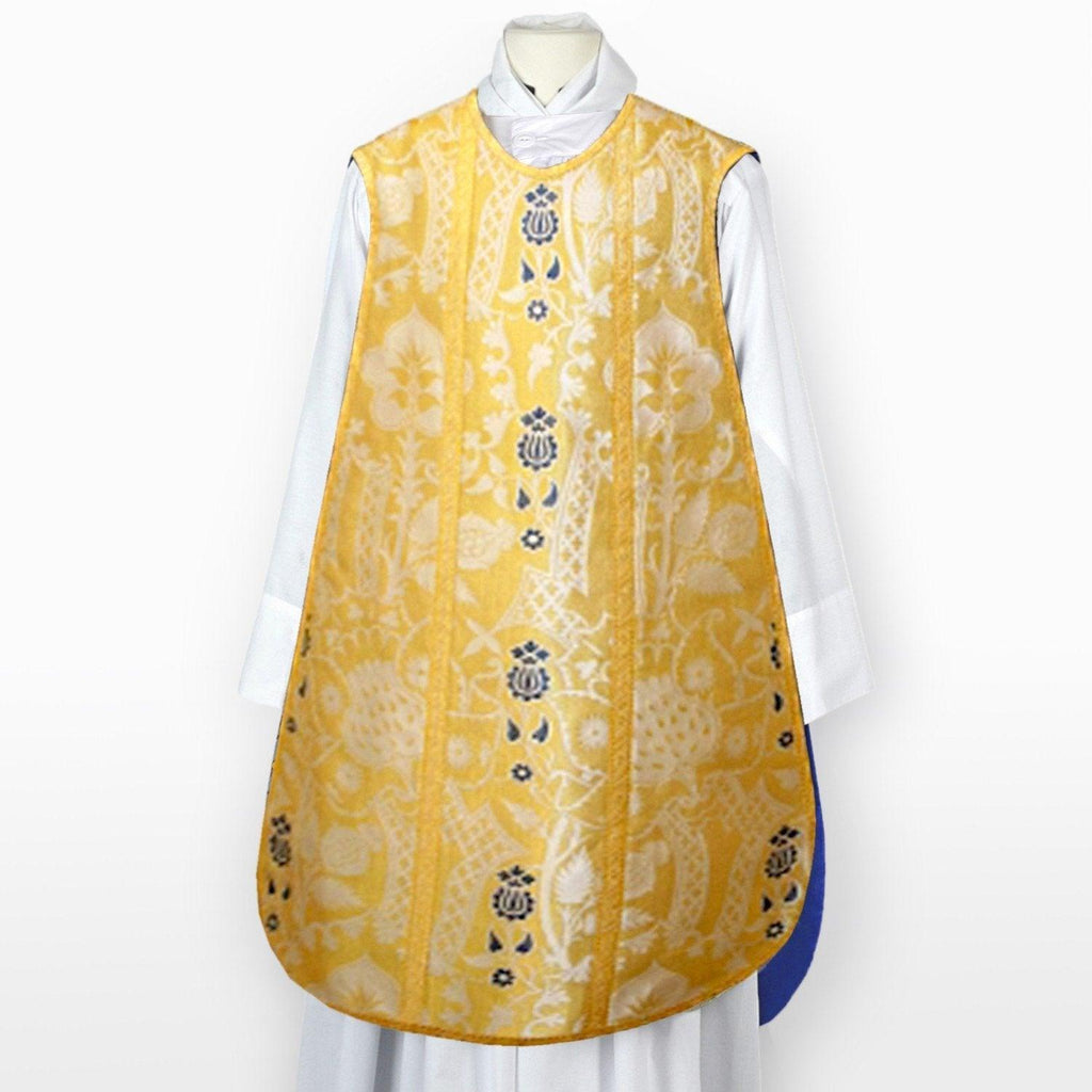 Spanish Chasuble in White/Gold/Blue Comper Strawberry - Watts & Co. (international)