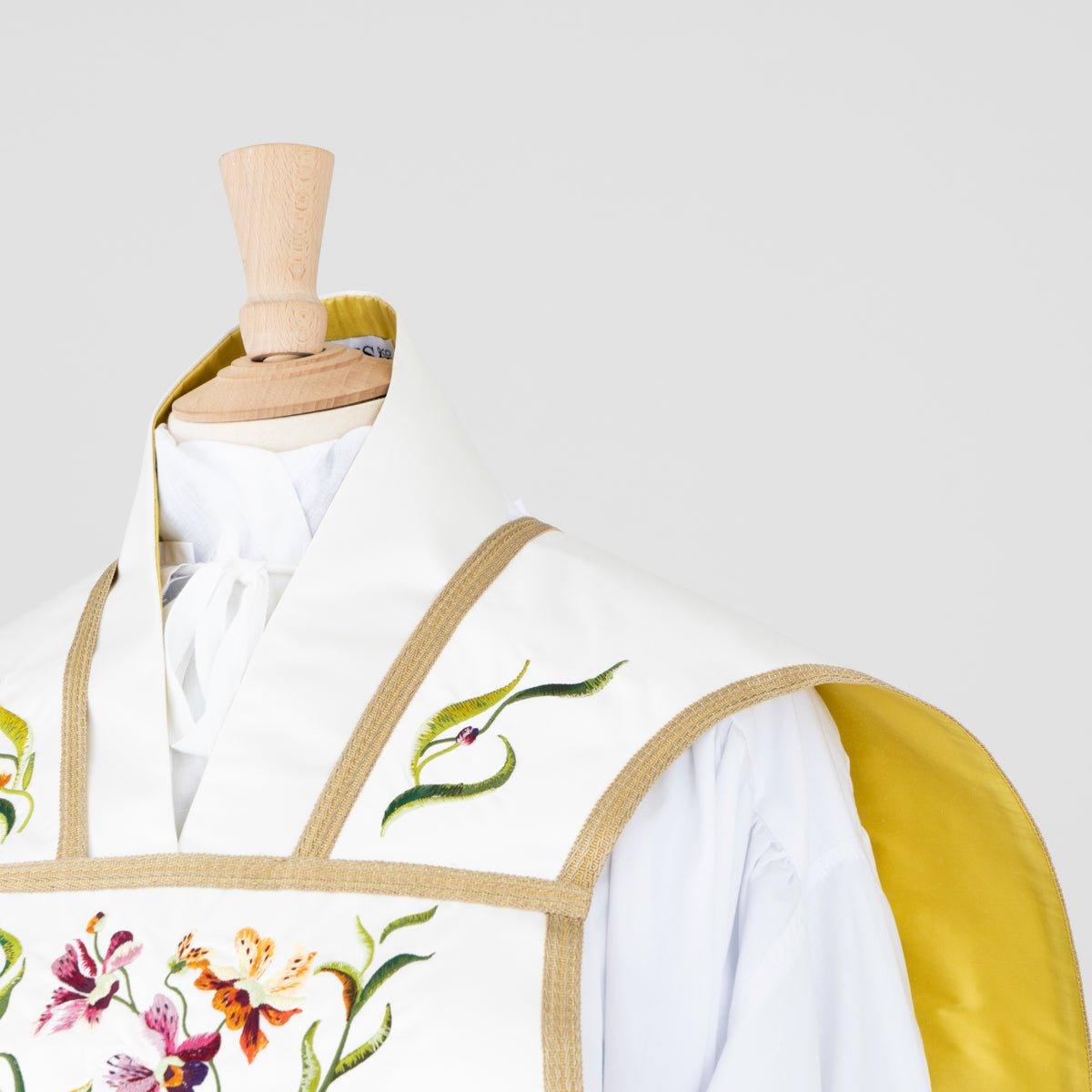 St Thérèse Chasuble & Stole - Watts & Co.