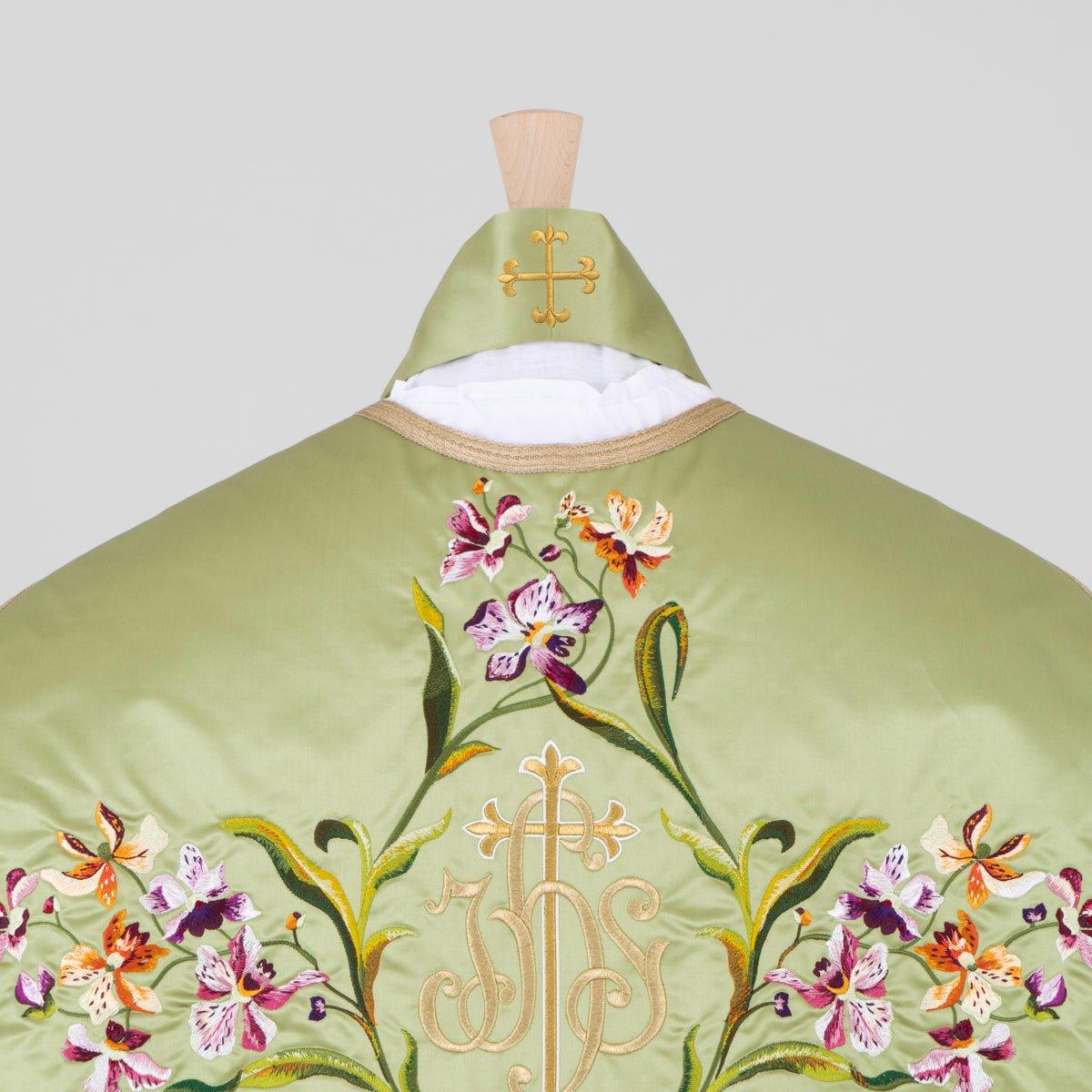 St Thérèse Chasuble & Stole - Watts & Co.