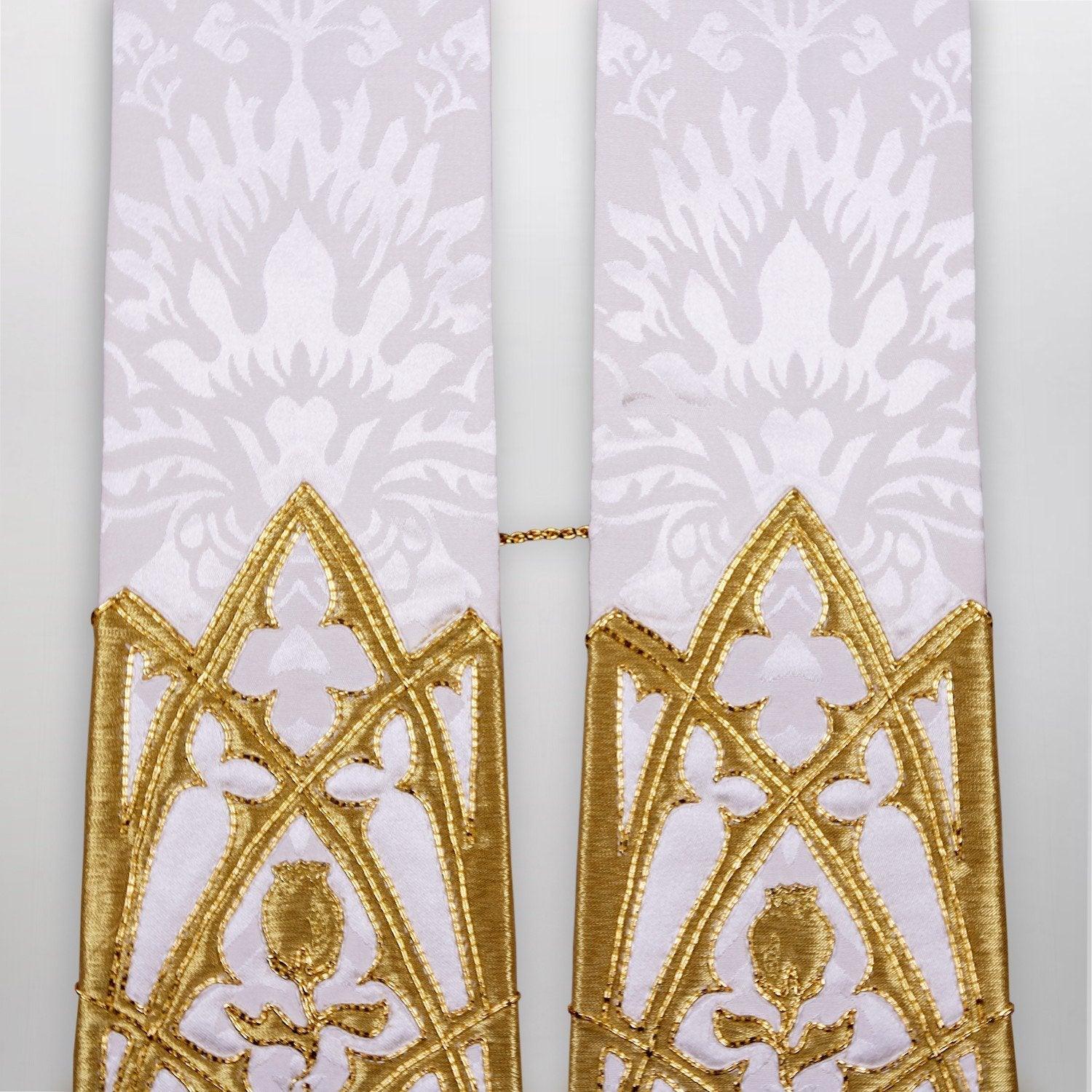 Tufton Stole in Cream Gothic Silk Damask - Watts & Co. (international)