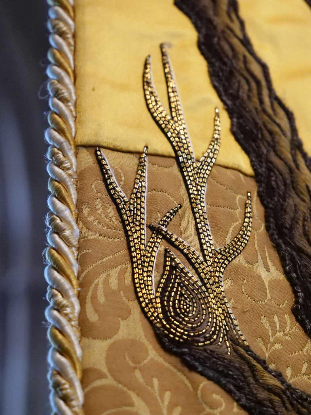 York banner - The Crucifixion - Watts & Co.